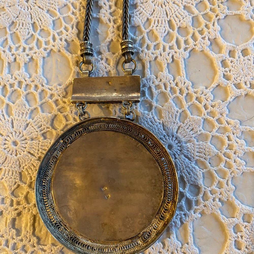 Roman Glass Jewelry Set - Picture 9 of 12